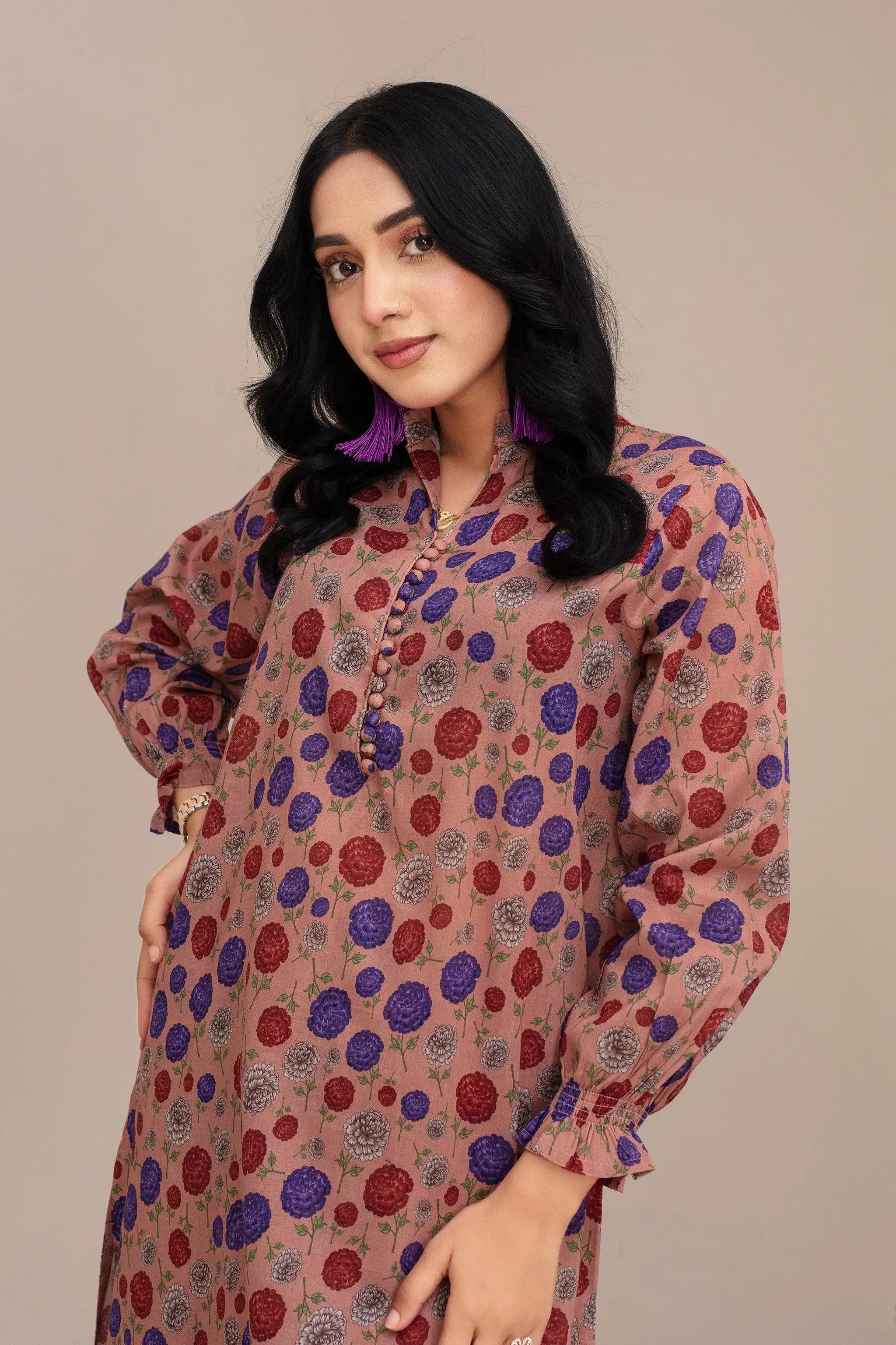 2 Piece Ready To Wear Tea Pink Lawn Suit Secondary image