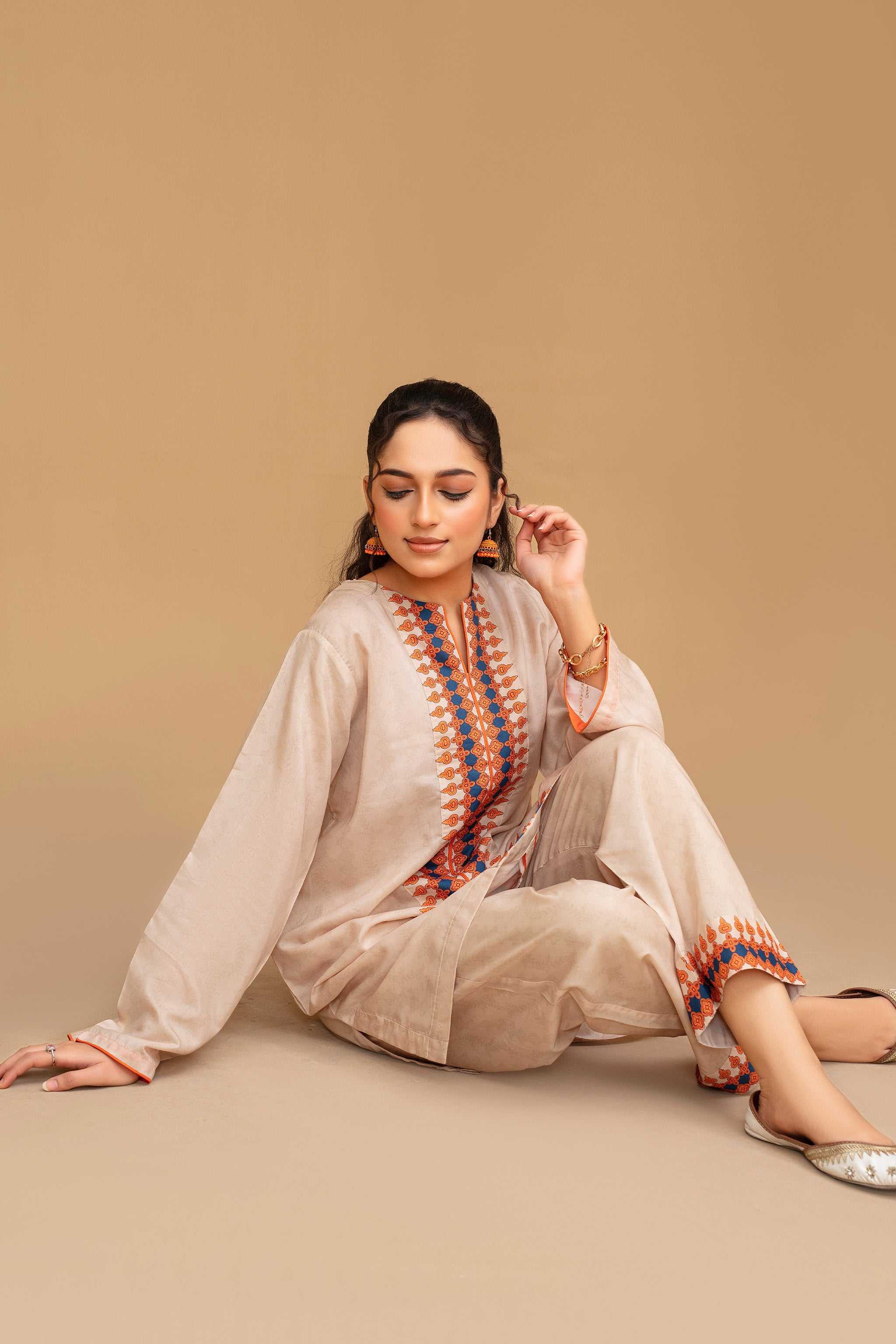 2 Piece Ready To Wear Beige Viscose Suit Secondary image