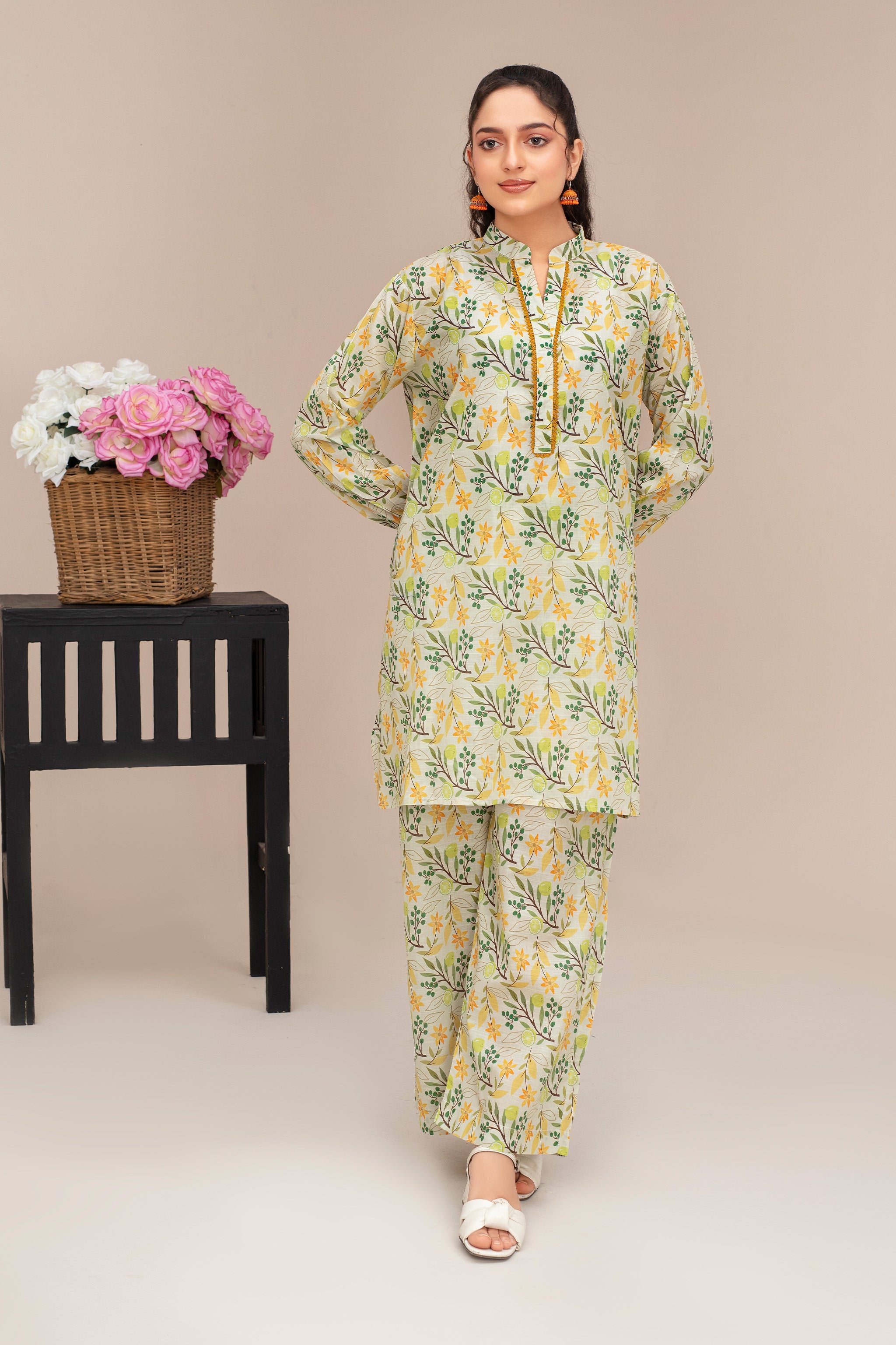 2 Piece Ready To Wear Floral Green Lawn Suit- ZN-30 - ZAINOOR