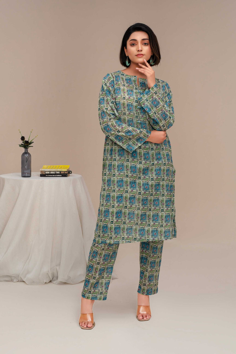 2 Piece Ready To Wear Green Lawn Suit - ZN-19 - ZAINOOR